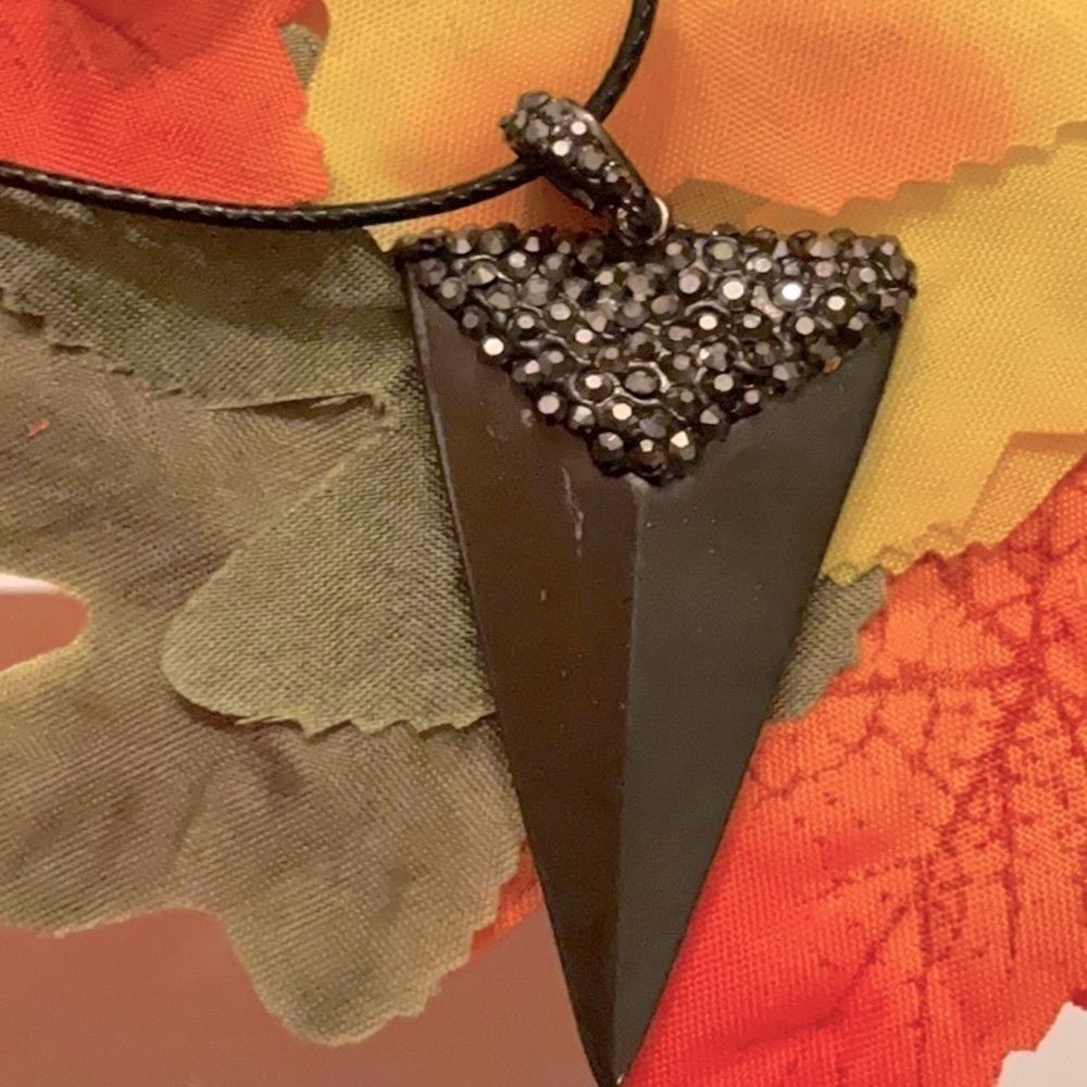 Hematite Arrowhead Necklace Black Leather Chain Unisex